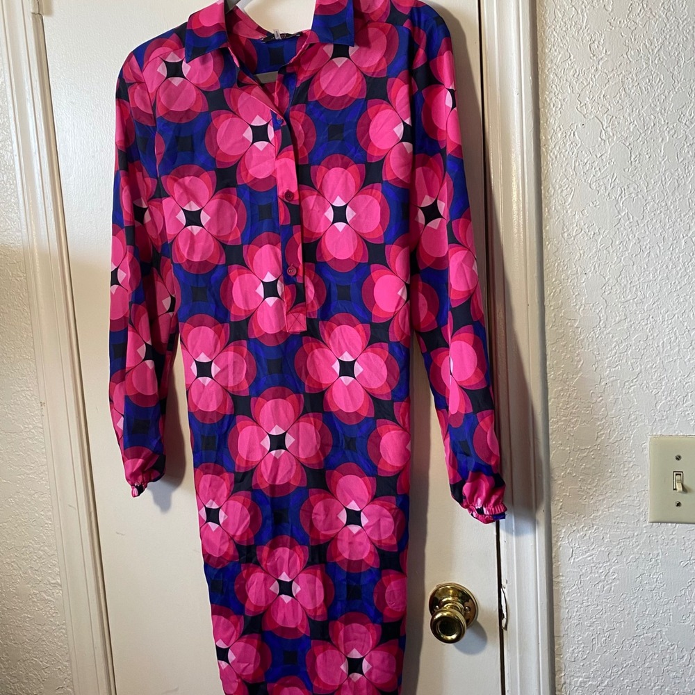 Trina Turk Twist Front Medium Pink Blue Floral Print Long Sleeve Shirt Dress